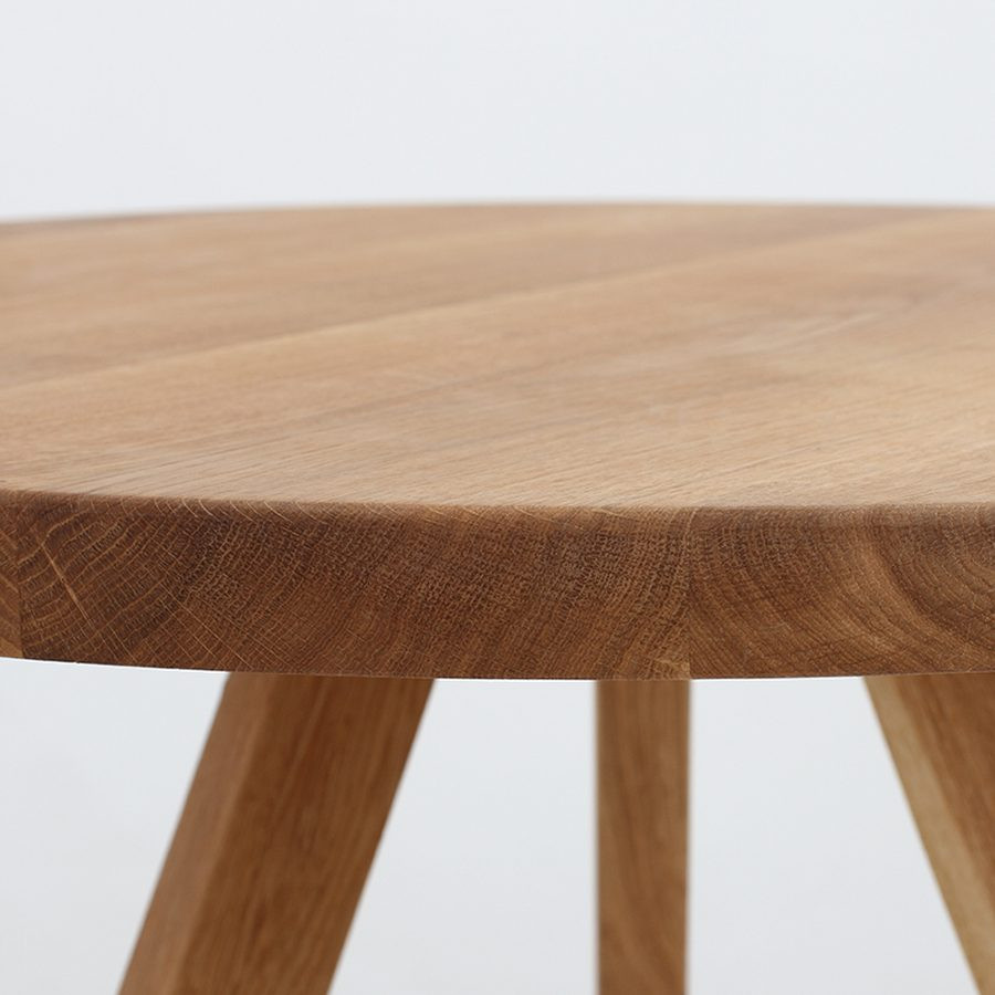 Table ronde bois massif collection Nopp