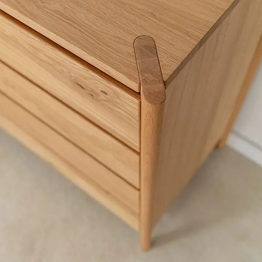 Commode Bois Massif  4 Tiroirs KUMO – Chêne Massif