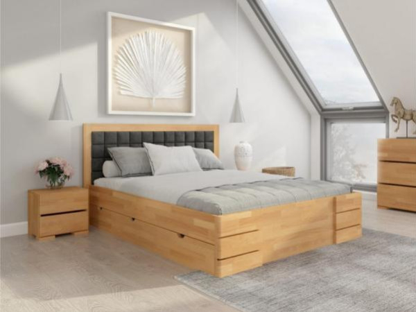Pourquoi choisir un lit avec tiroirs en bois massif ? 